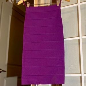 NWT BCBG bandage style pencil skirt in plumb color